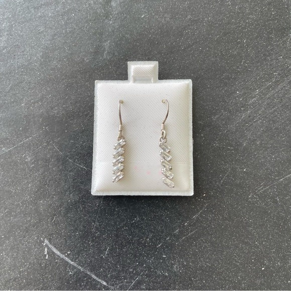 Sterling silver 925 cubic zirconium dangle earrings - Picture 6 of 10